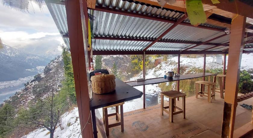 Footloose Camps Sethan, Manali photo