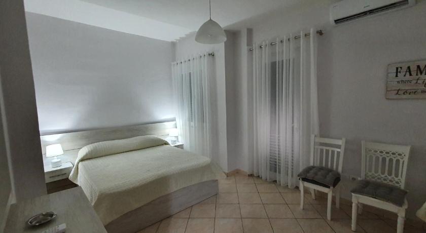 Sunset Apartment photo