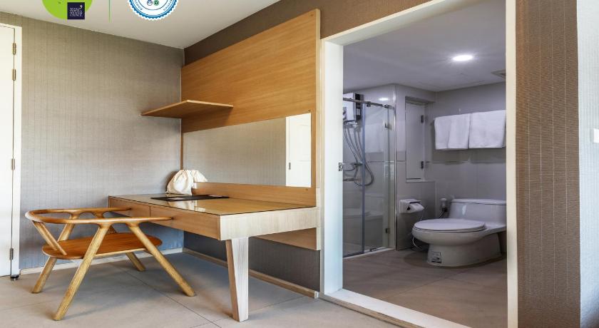 Image of Superior Room 2