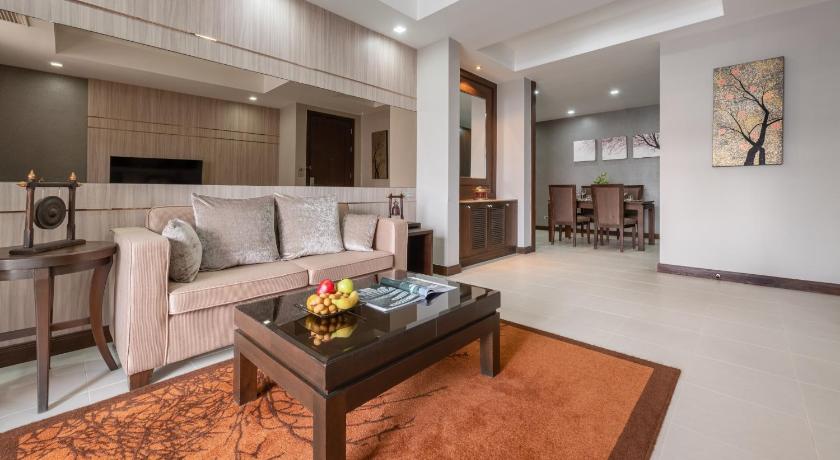 Image of Executive King Suite 7