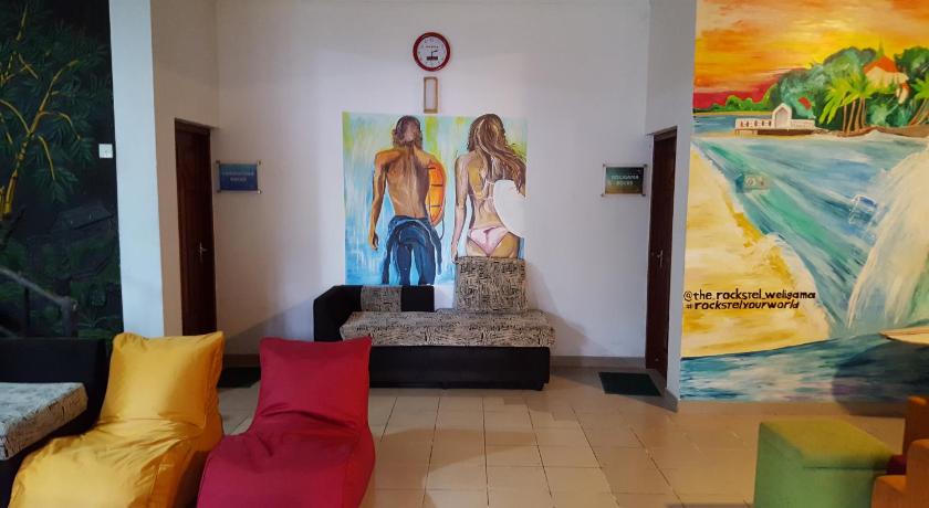 The backpack hub at weligama photo