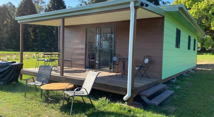 Pinbarren Green Lodges Noosa photo