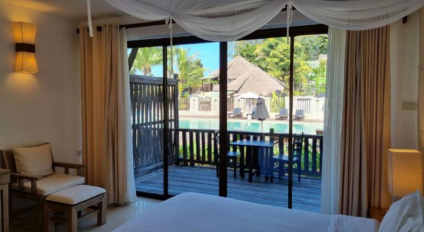 Image of AANA Grand Deluxe Double or Twin Room 7
