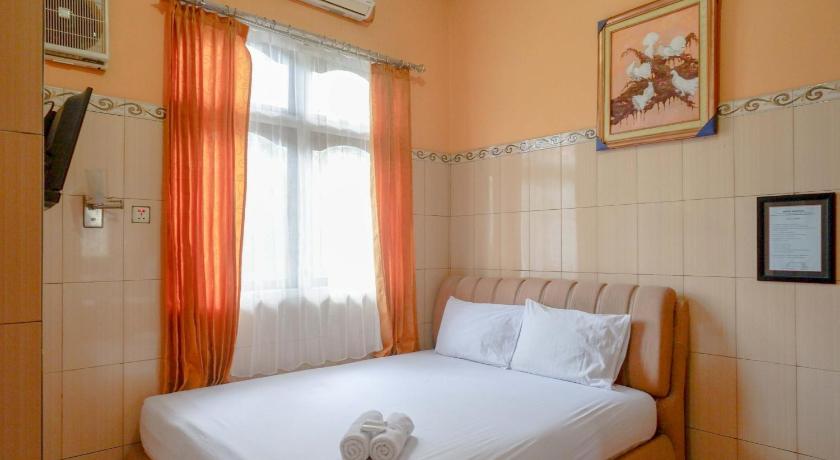 Urbanview Hotel Anugrah Kendal photo