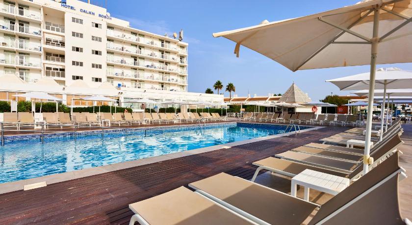 Globales Cala'n Bosch — Hotel in Menorca