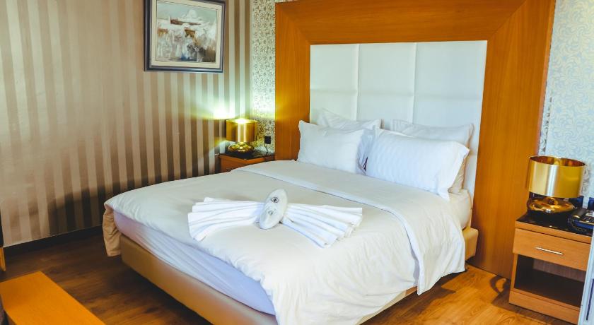 Image of Junior Suite 0