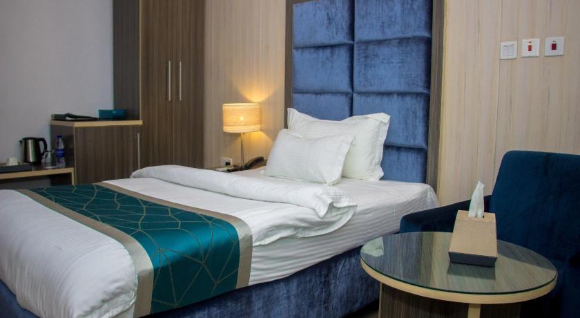 Riviera Suites photo