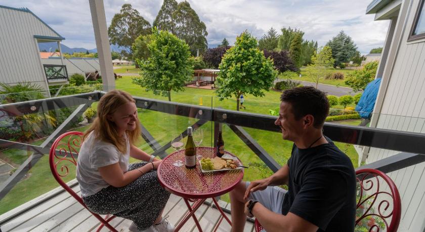 Image of Superior King Studio 14