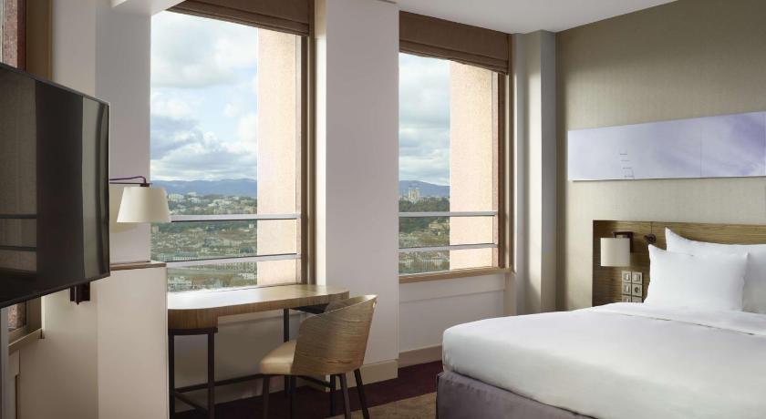 Image of Suite with Panoramic Old Town View 1