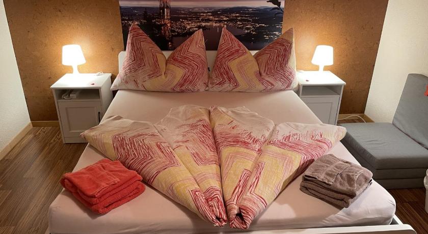 Neues ruhiges Studio im Naherholungsgebiet, ruhige Zimmer im grunen photo