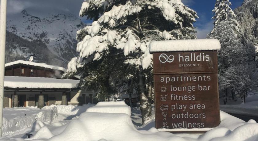 Gressoney Saint-Jean apartments by Halldis