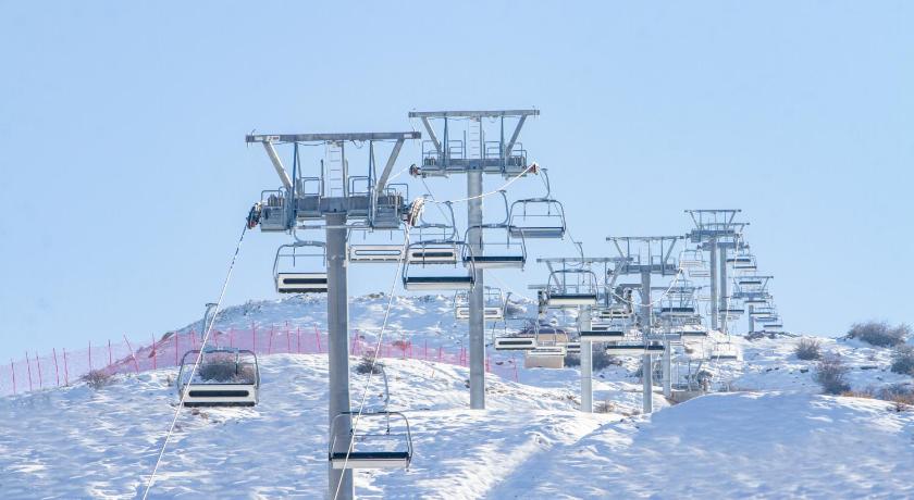 Agbulaq Ski Resort Hotel — Hotel in Naxcıvan