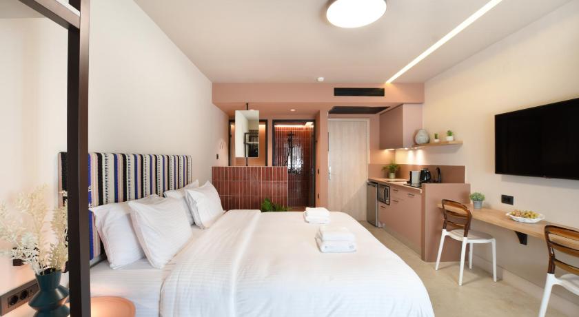 Pavo Art Hotel — Hotel in Crete Island