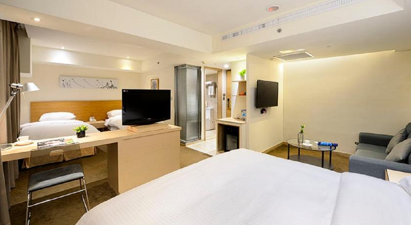 Image of Family Suite 1
