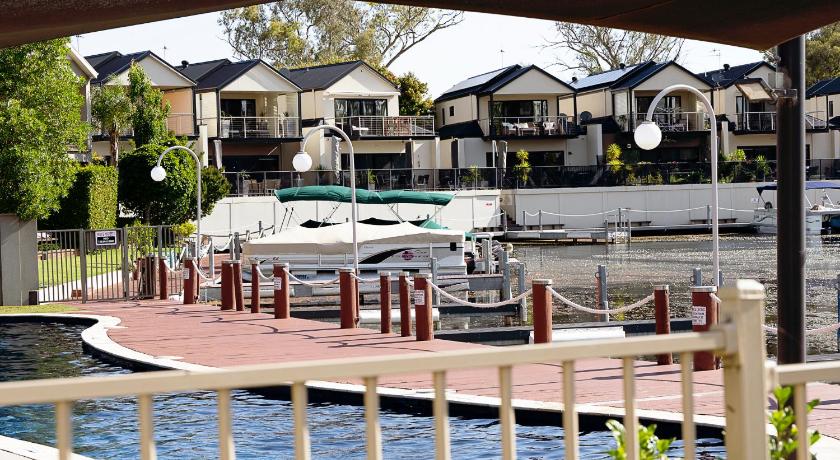 Mulwala Lakeside Apartment photo