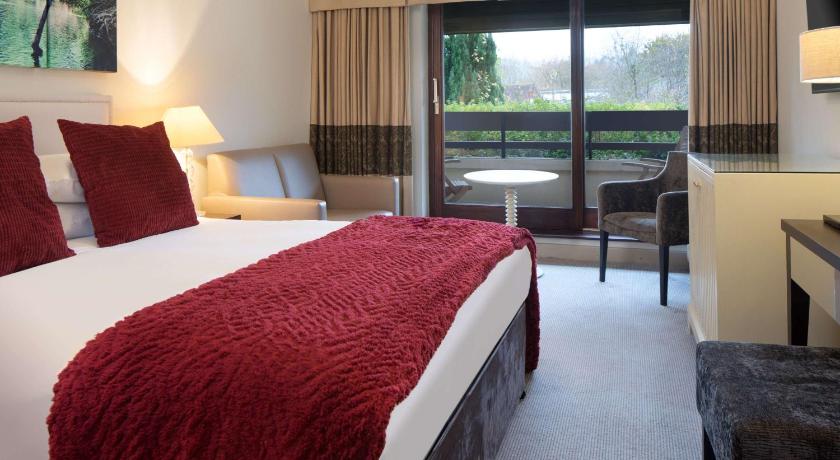 Mercure Box Hill Burford Bridge Hotel