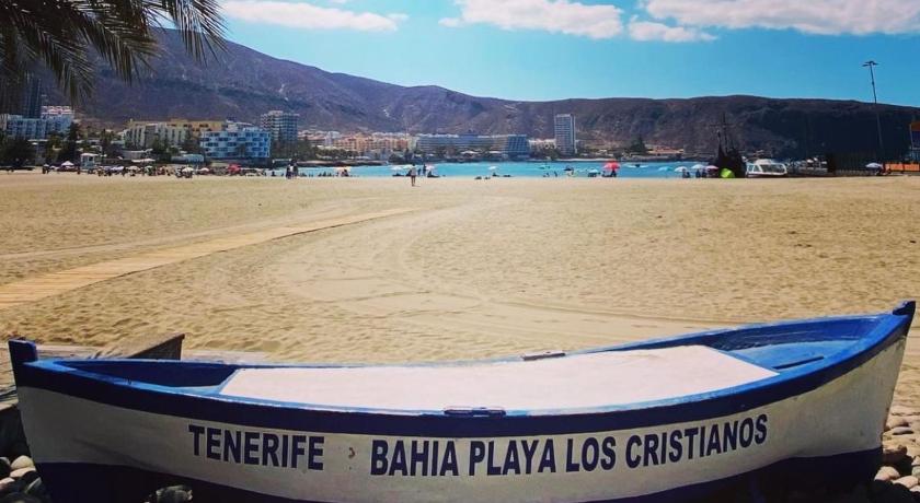 Almar Apartamento en Los Cristianos con AC — Hotel in Tenerife