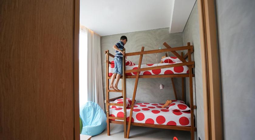 Image of SO FAMILY SUITE 1 King Bed Kid's Room Signature Pool View SO Nature Design 15