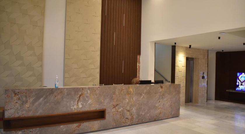 Hotel VPS Grand photo