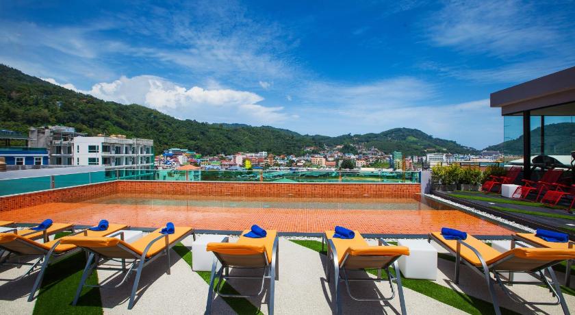 The Crib Patong Hotel photo