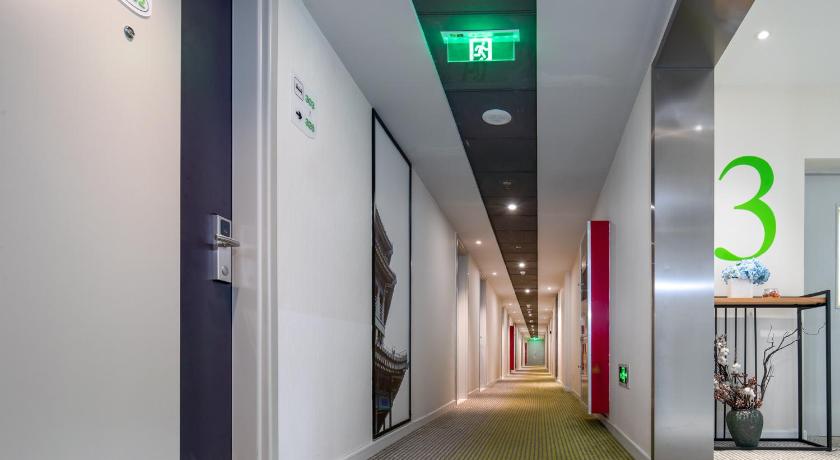 Campanile Hotel Xi'an Bell Tower Huimin Street Metro Station - image 12