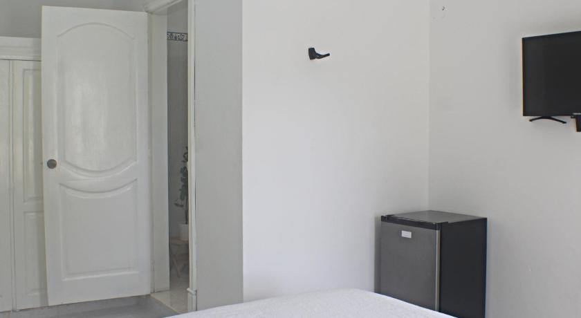 Sweet Home Punta Cana Guest House - VILLA Q15A photo