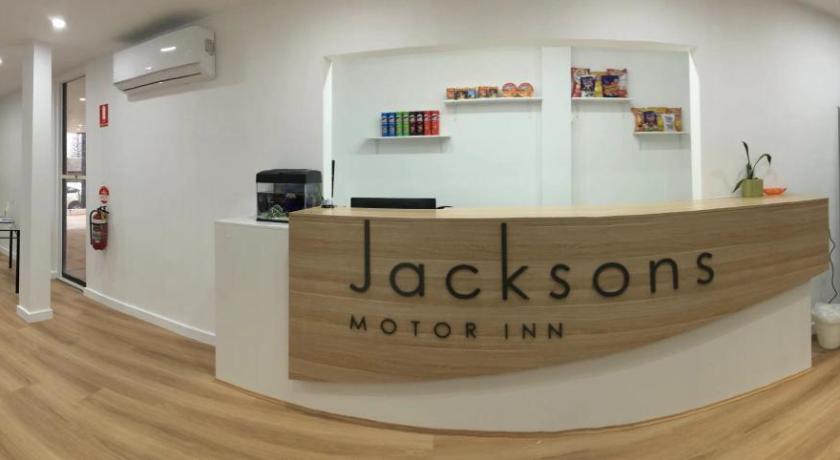 Jacksons Motor Inn