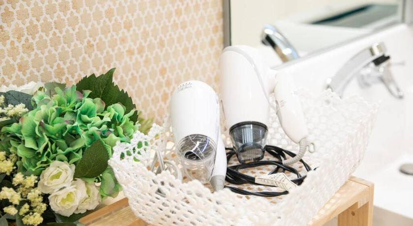 Kobe Shizukinosato TSUKI Terrace 531 4-Star Single Room lobby