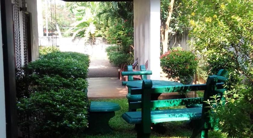 Villa DeLorenta – Anuradhapura, IA