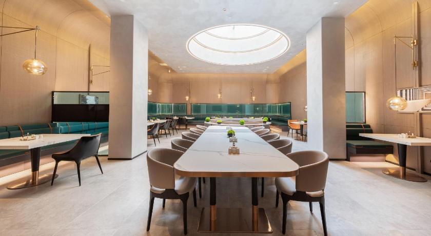 Atour Hotel Ji‘nan Quancheng Square Kuanhou Lane – Jinan, WV