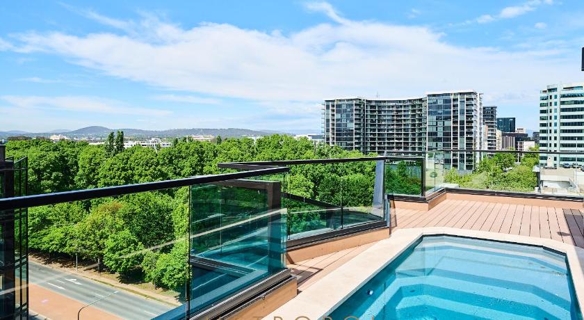 Splendid 2bd 1bth 1csp Apt - Superb CBD Location — Hotel in Canberra