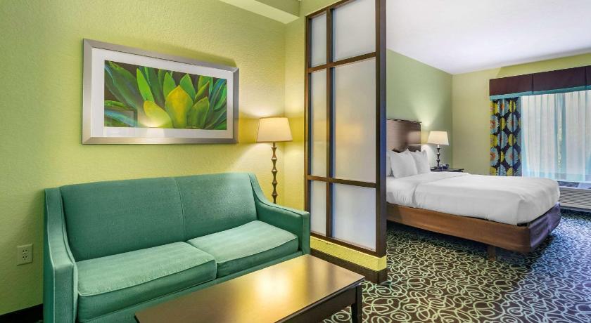 Comfort Suites At Fairgrounds-Casino