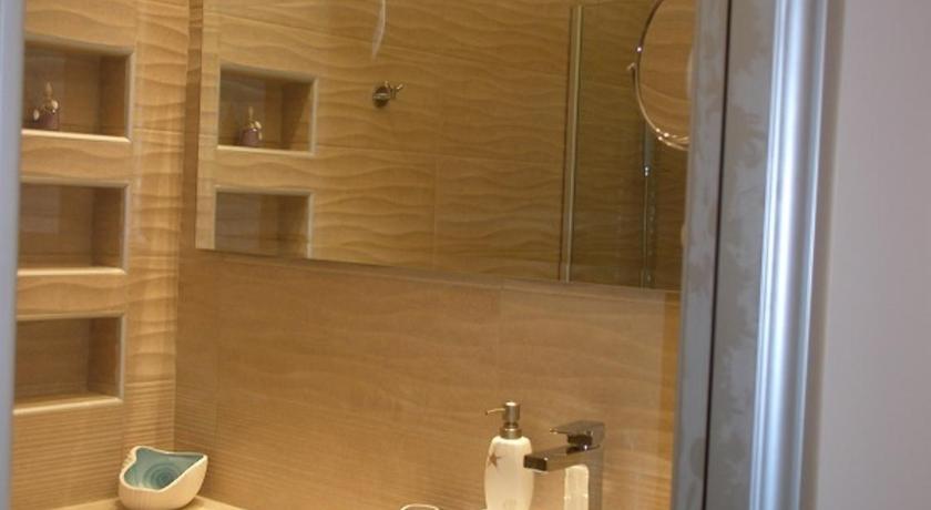 Image of Superior Double Room with Sea View 2