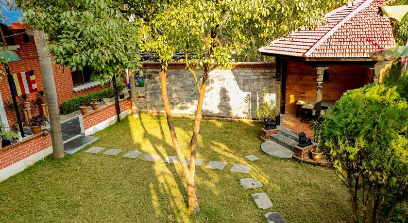 Hotel Ananda Inn photo