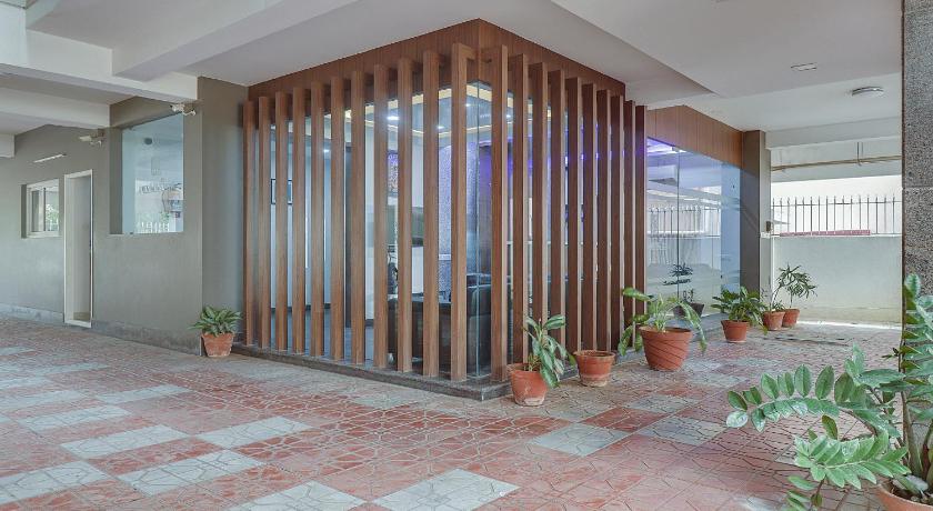 Treebo Rithikha Inn Elite Chennai Trade Centre – Chennai, IL