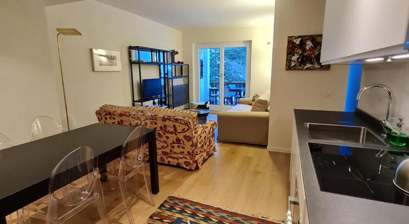Sankt Moritz Dorf Charme Apartment — Hotel in Saint Moritz