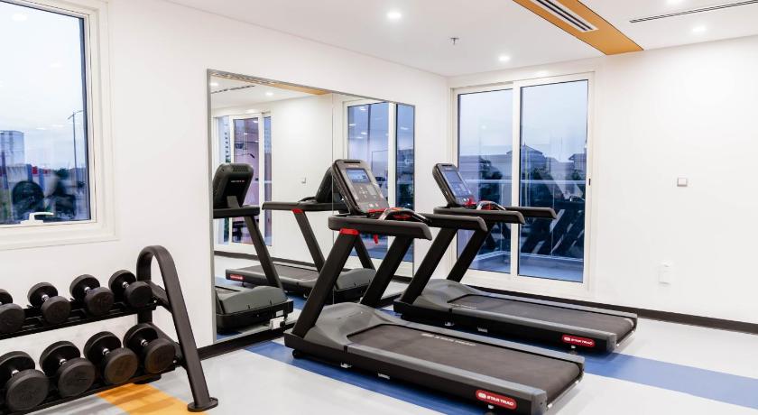 Resivation Hotel - image 9
