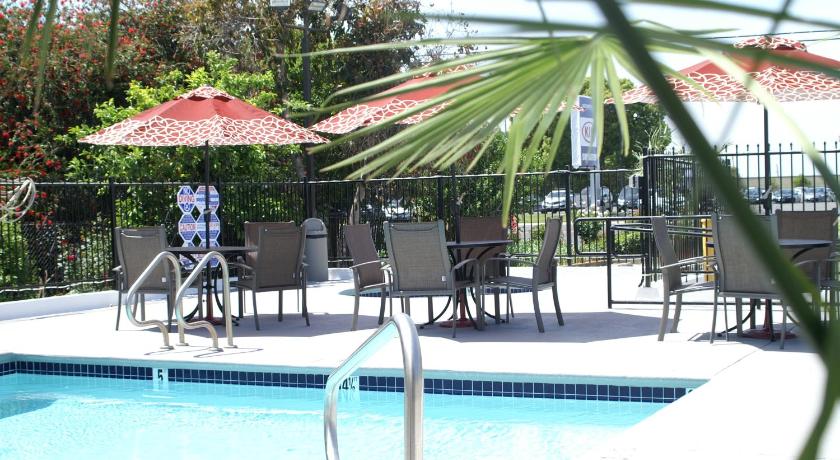 Regency Inn photo