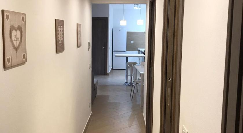 ComeCasa modern apartment in historical centre photo