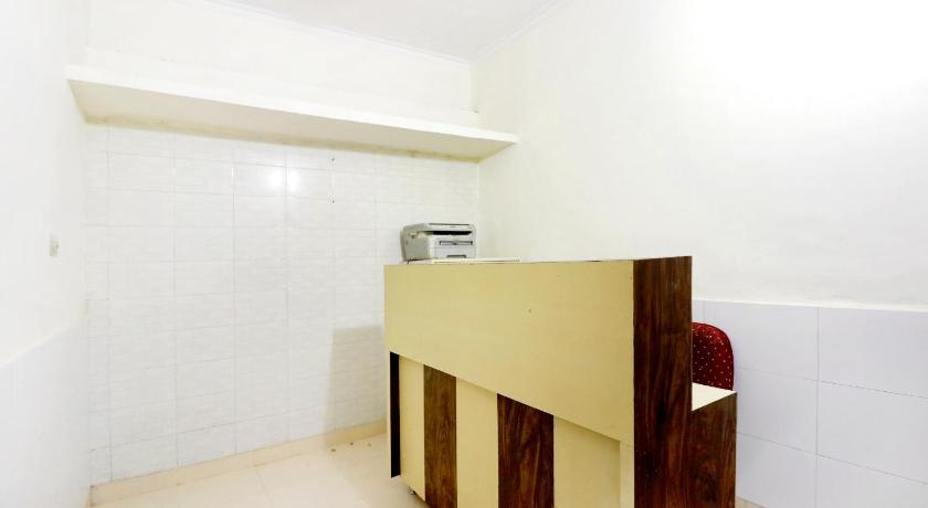 SPOT ON 44679 Hotel Samrat