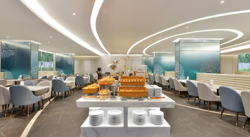 파타야 센터 포인트 프라임 호텔 파타야 (Centre Point Prime Hotel Pattaya) 5성급 호텔 스위트룸