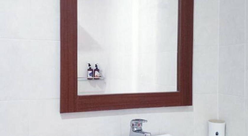 バリ Villa Akmali Seminyak Basangkasa- 2 Bedrooms 3つ星 シングルルーム スイート