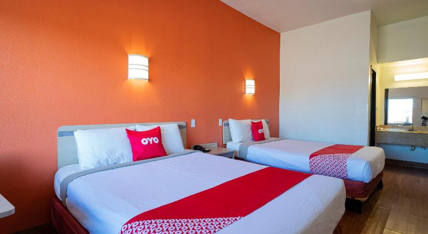 OYO Hotel Houston/Humble - IAH Airport / HWY 59