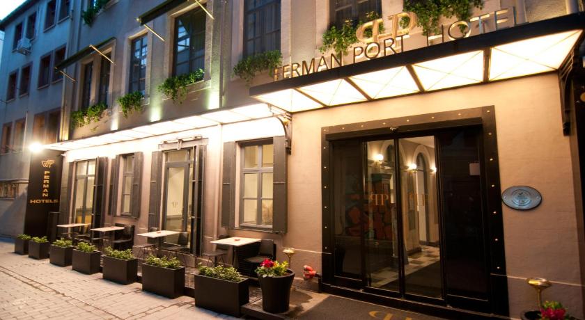 Ferman Port Hotel