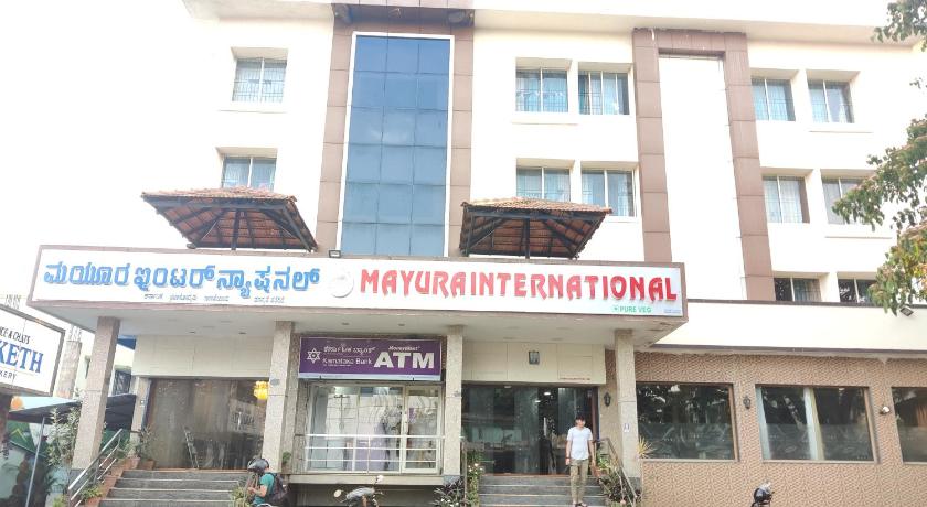 Hotel Mayura International