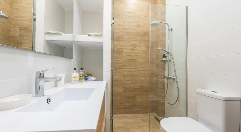 Fresh and Clean apt for 6 in Koukaki photo