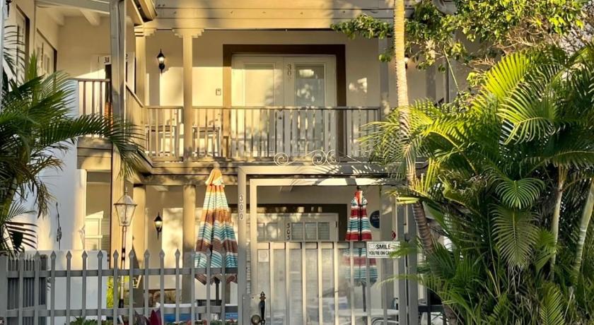 Little Paris by the ocean self check in photo
