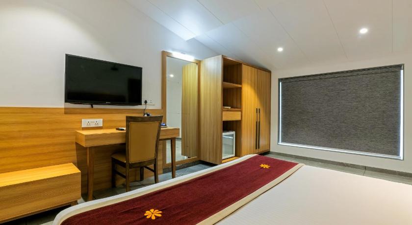 Gold Beach Villa photo