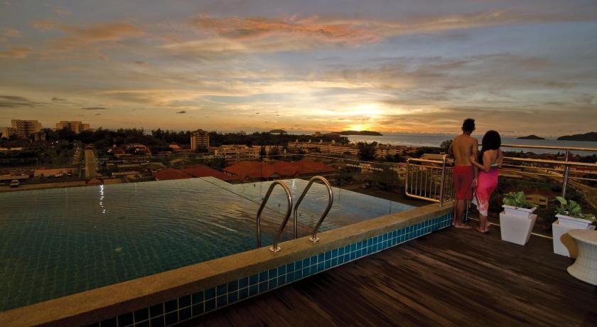 Kota Kinabalu C'haya Hotel 3-Star Hotel lobby