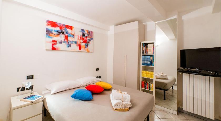 FEEL - Minimal House - Bergamo Centro — Hotel in Bergamo